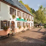 Hotel Le Bouton D'or