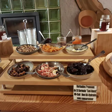 Le Bouton D'or 라푸르트로이