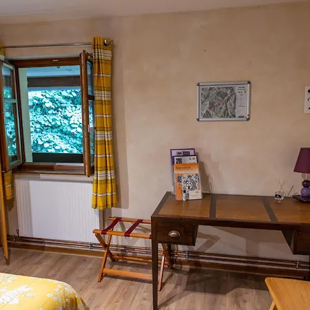 Hotel Le Bouton D'or 2*