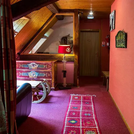 Le Bouton D'or Hotel