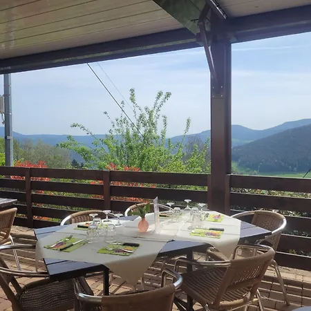 Hotel Le Bouton D'or