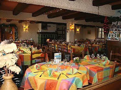 Hotel Le Bouton D'or 2*