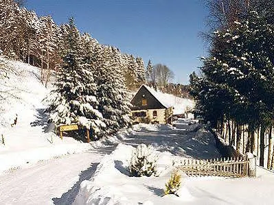 Otel Le Bouton D'or 2*