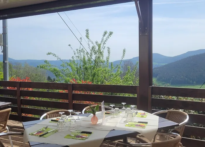 Hotel Le Bouton D'or